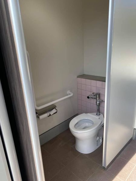 片平公園のトイレ