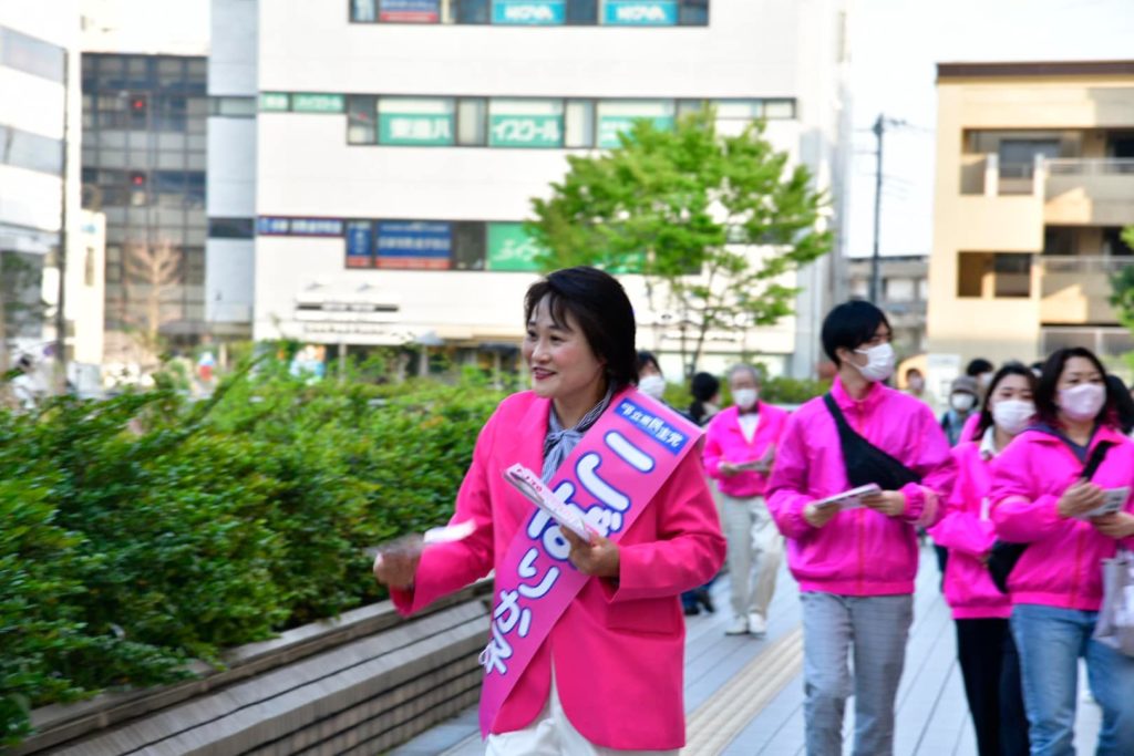 現在は街宣車で白山と王禅寺