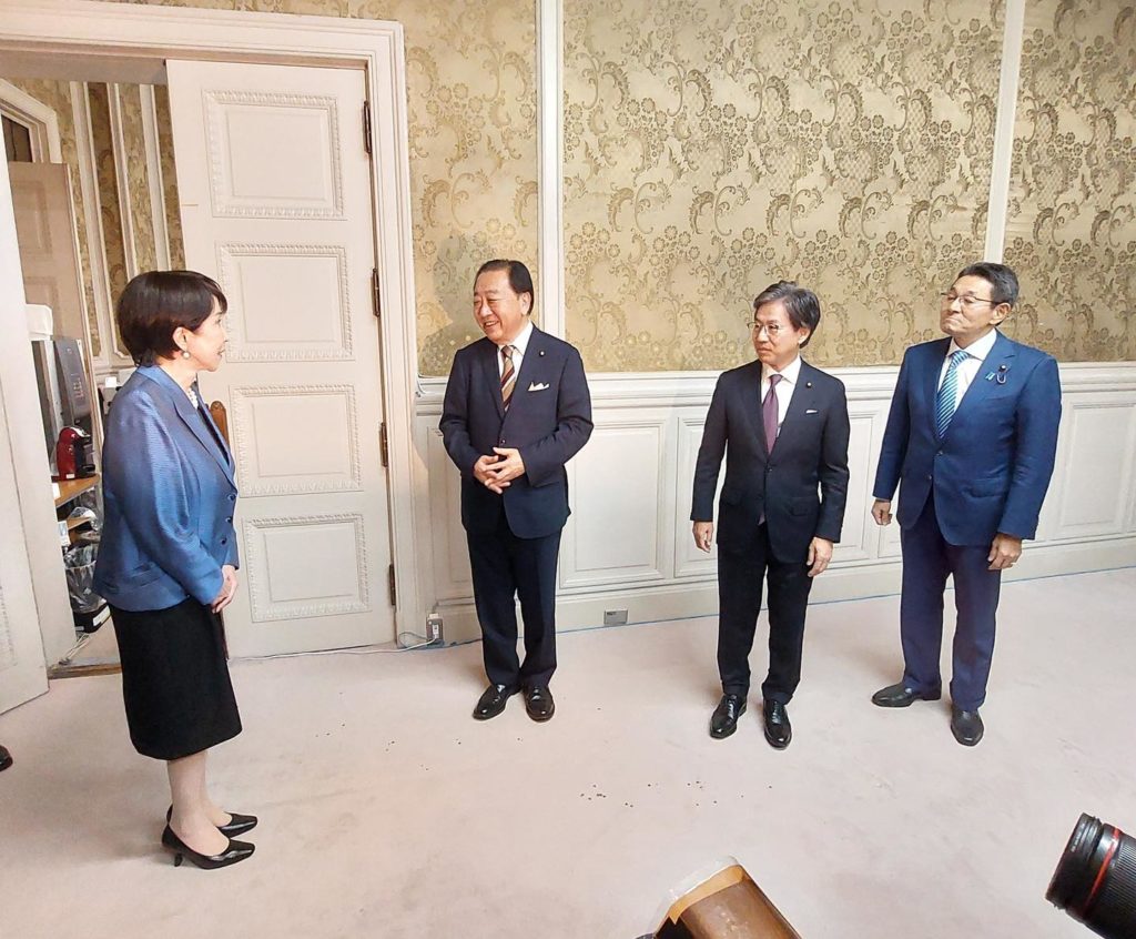 女性総理大臣がようやく日本に誕生しました